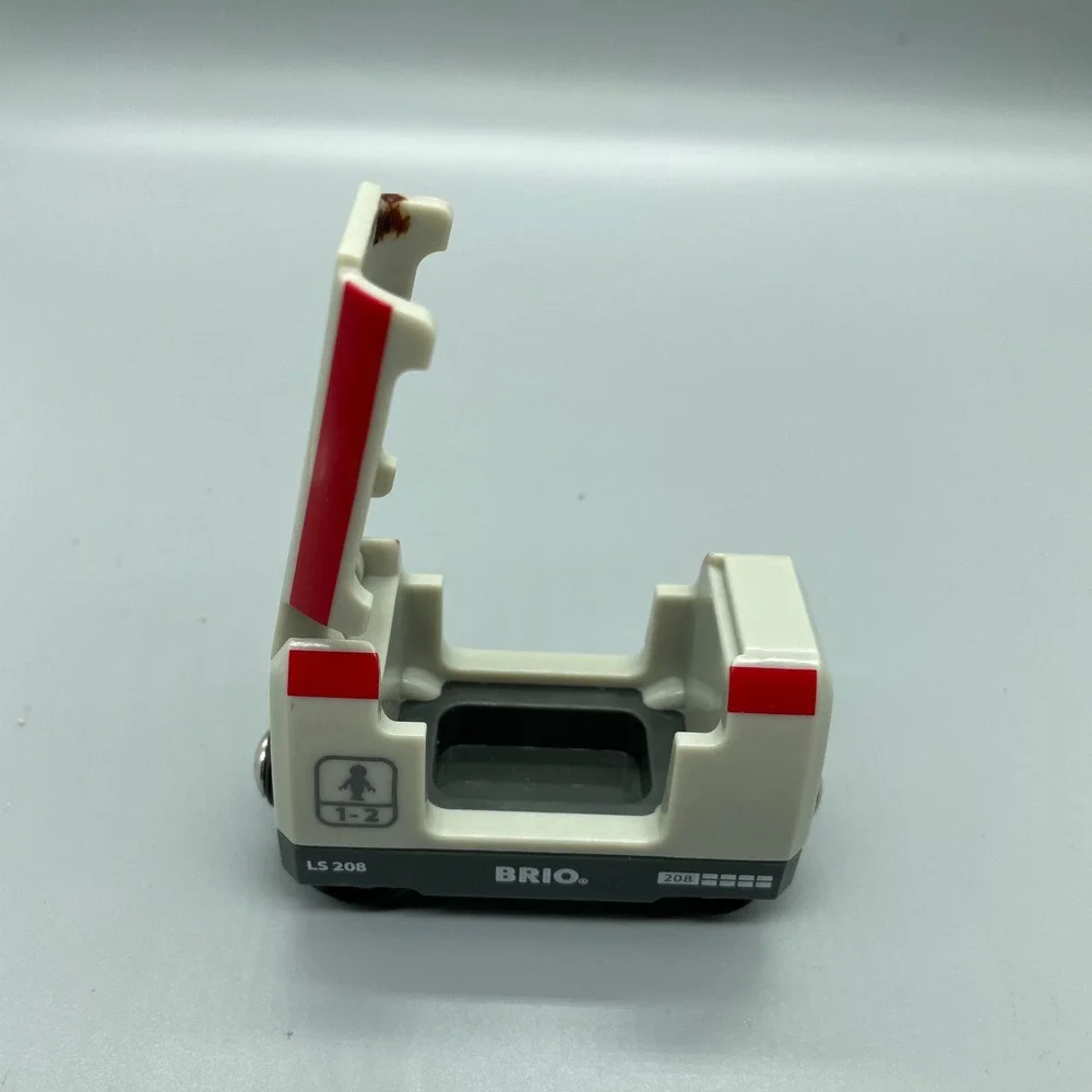 Brio LS 208 Passenger Train Car Magnetic Wooden Railway White Red Grey 208‎